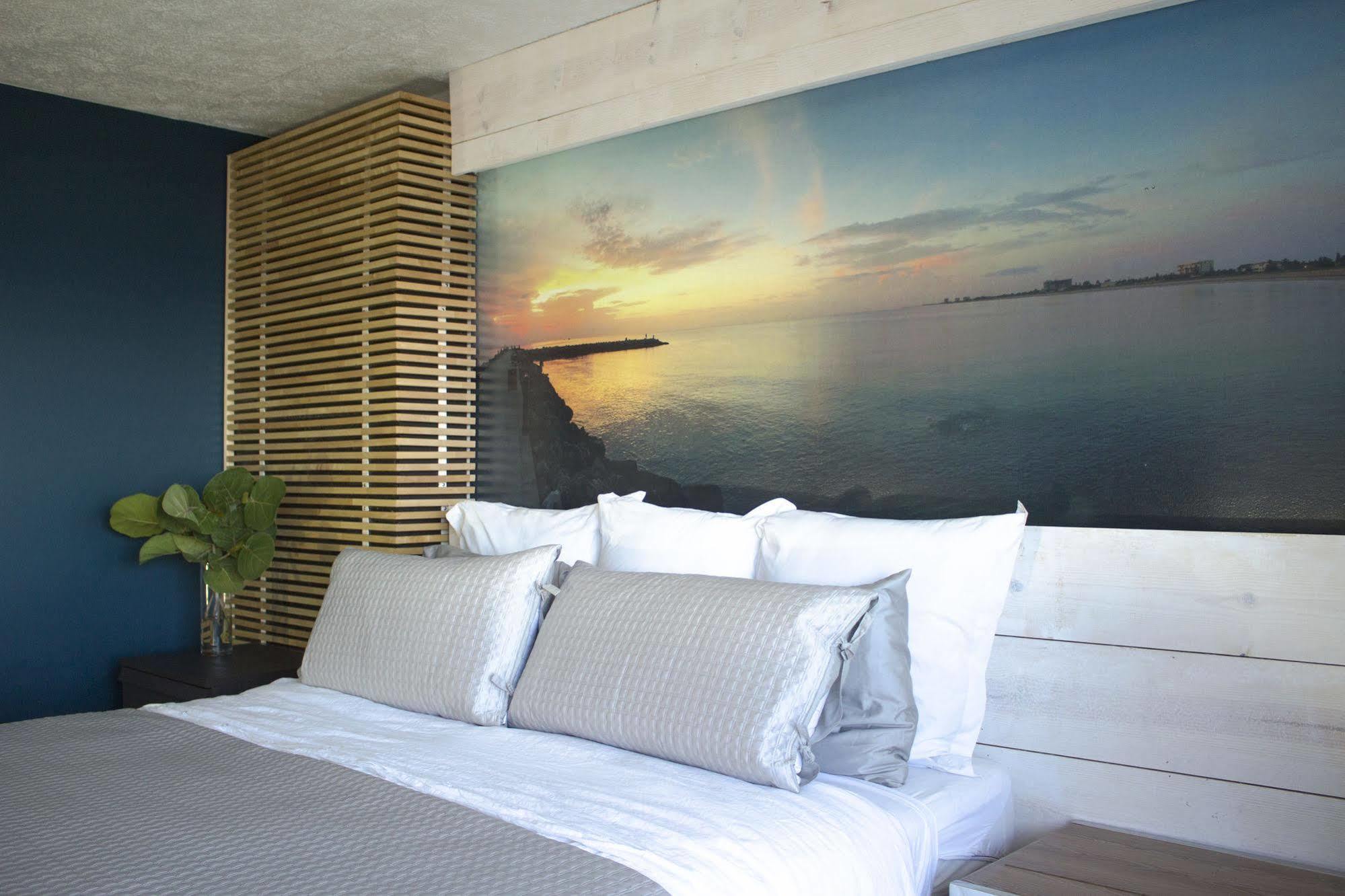 فورت بييرس Rhumcay Beach Resort And Grille المظهر الخارجي الصورة